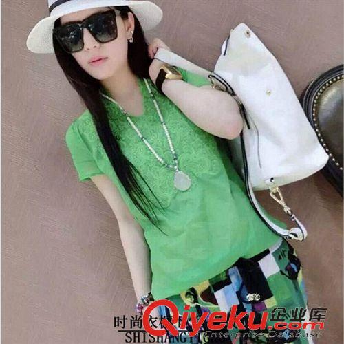 【特惠專區(qū)】 歐洲站夏裝新款套裝女 時尚蕾絲刺繡短袖上衣+休閑褲套裝一件代發(fā)原始圖片3