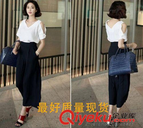 夏季闊腿褲套裝 微信一手貨源歐洲站套裝 棉麻女裝時尚露肩T恤九分闊腿褲套裝原始圖片2