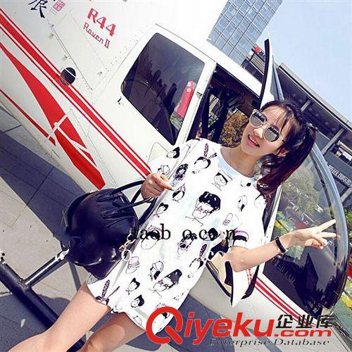 地攤貨源 {zx1}火爆地攤貨短袖t恤女 卡通人頭印花中長款女式T恤 廠價直批