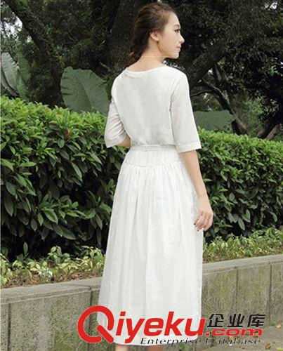 棉麻深女系 棉麻女裝文藝深女系小清新五分袖長(zhǎng)裙 純白色棉麻連衣裙
