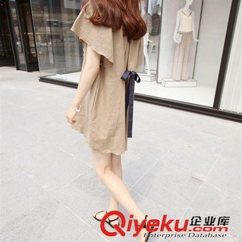 棉麻服裝 韓版優(yōu)美后背蝴蝶結(jié)系帶收腰飛飛荷葉袖娃娃連衣裙棉麻連衣裙原始圖片2