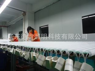 LED T8日光燈管 廠家直銷 飛利浦同款 LED日光管 T8 LED燈管 全塑分體超市燈原始圖片2