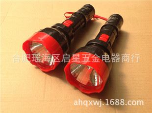 霸諾手電筒 批發(fā)霸諾BN-7690 手電筒 手電筒 LED充電式手電筒  正品