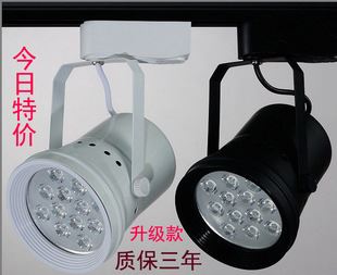 220v LED球泡燈 廠價(jià)直銷大功率超亮節(jié)能led球泡燈36W24W18W大瓦數(shù)燈泡e27螺口