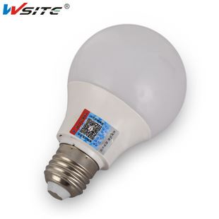 LED灯泡系列 批发新款LED球泡灯E27螺口塑料灯泡3W5W7W9W12W球泡