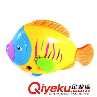 【贈品促銷專區(qū)】 2015新款魚鰓跟尾巴都會動的發(fā)條小魚 上鏈七彩魚 其他益智玩具