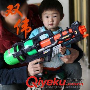 【戶(hù)外運(yùn)動(dòng)玩具】 水槍玩具 抽拉式玩具水槍高壓 特大號(hào)戲水沙灘玩具槍 地?cái)偼婢咴紙D片3