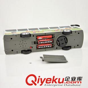 新品上架 2015爆款兒童發光萬向音樂巴士車益智玩具 電動模型玩具批發