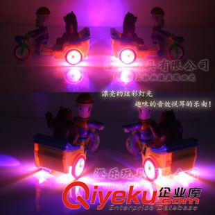 電動玩具 熊出沒三輪車 電動燈光音樂熊出沒 光頭強騎三輪車 地攤熱賣