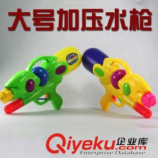 水槍/沙灘玩具/望遠鏡/太陽能/水上玩具 小額批發(fā)玩具廠夏天沙灘玩具批發(fā)大號加壓水槍兒童水槍 新款水槍