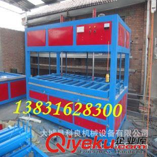 全自動亞克力吸塑機 供應廣州塑料成型設備 亞克力吸塑機廠家原始圖片2