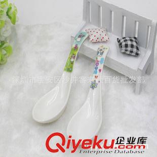 碗、筷、勺 027嬰兒勺子 卡通湯勺 調(diào)味勺 小調(diào)羹 長(zhǎng)手塑料勺子 一元店批發(fā)