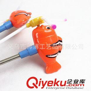 魔法棒 閃光音樂魚風(fēng)車 發(fā)光玩具 七彩魔法棒 發(fā)光魔仙棒 地?cái)偀豳u玩具