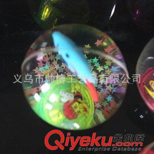 水球 6.5cm發(fā)光帶魚(yú)水球  閃光跳跳/彈跳球 發(fā)光水晶球 地?cái)偀豳u原始圖片3