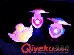 閃光飾品系列 閃光魔法變身器 新款魔法召喚器 發(fā)光魔法手表 地攤熱賣玩具