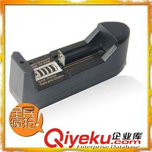 充電器 【廠家直銷】18650鋰電池充電器強光手電筒LED單槽智能3.7V{wn}充