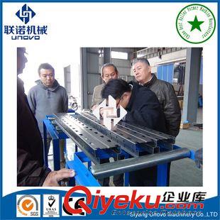 超市貨架系列型材成型設(shè)備 異型冷彎成型機  各種貨架冷彎成型機系列原始圖片3