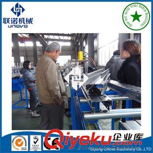 超市貨架系列型材成型設備 異型冷彎成型機 冷彎成型機 貨架自動生產線原始圖片2