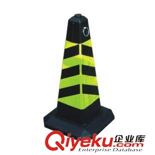 交通設(shè)施 【專業(yè)生產(chǎn)】直供優(yōu)質(zhì)通用 廠家批發(fā) 價格適中 路錐 方形反光原始圖片2