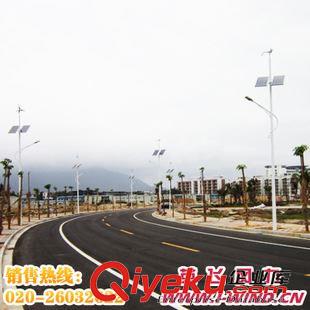  风光互补路灯 伊春风光互补路灯厂家供应60W LED太阳能风光互补路灯系统