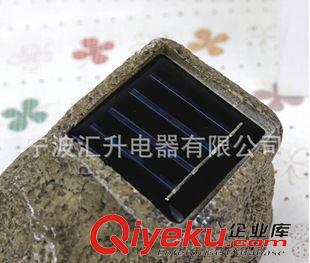 太阳能树脂草坪灯 太阳能草坪灯 仿石头工艺品 LED太阳能户外灯 石头灯