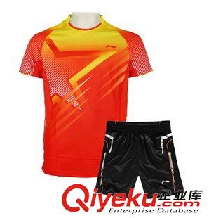 LI NING李寧運(yùn)動服 2014湯尤杯中國隊(duì)隊(duì)服 羽毛球服男女短褲圓領(lǐng)短袖運(yùn)動T恤速干原始圖片2