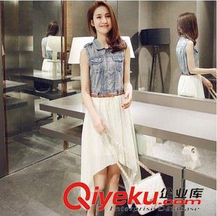連衣裙 夏季新款女式牛仔連衣裙 韓版顯瘦不規則雪紡拼接無袖背心裙子原始圖片2