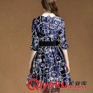 大碼媽媽女裝 2015早秋新品歐美時(shí)尚復(fù)古娃娃領(lǐng)修身大擺印花連衣裙女