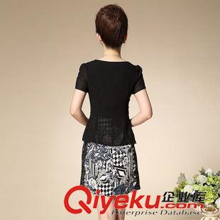 大碼媽媽女裝 2015模特實(shí)拍夏新款假兩件中老年媽媽裝高檔女裝喇叭袖雪紡連衣裙原始圖片3