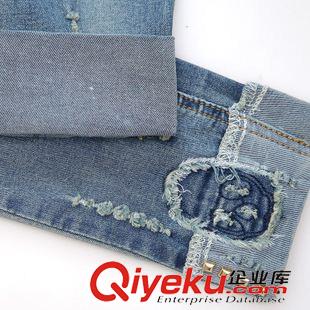 孕婦裝類 實(shí)拍】新款孕婦裝時(shí)尚破洞修身孕婦牛仔長(zhǎng)褲托付孕婦打底褲原始圖片3