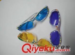 贈品拍拍 贈品 兒童眼鏡必備紙盒 單拍贈品不發貨 此贈品不接受退換貨原始圖片2