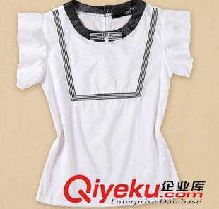 休閑運(yùn)動(dòng)套裝 歐洲站夏裝新款飛飛袖海軍風(fēng)t恤條紋休閑褲歐美套裝原始圖片2