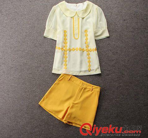 春夏款褲套裝 2014夏季新款韓版超時(shí)尚女裝娃娃領(lǐng)短袖雪紡衫短褲兩件套原始圖片2