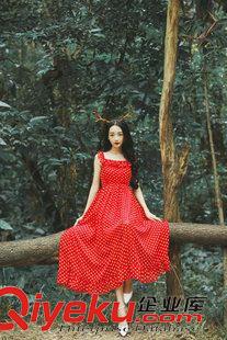 亞麻/棉麻長裙/拖地裙 #2015歐美新款連衣裙長裙拖地收腰抽褶大擺紅色波點雪紡長裙 實拍原始圖片3