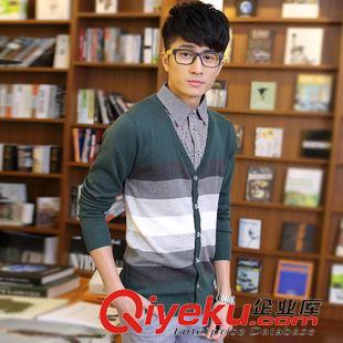 新款專區 2015秋冬季男式新款假兩件修身拼色V領毛衣時尚青少年長袖毛衫原始圖片3