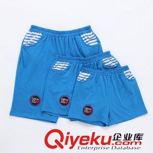 4月11期新品 一件代發(fā)親子裝2015新款一家三口夏季全家裝褲子復(fù)聯(lián)沙灘褲批發(fā)原始圖片3