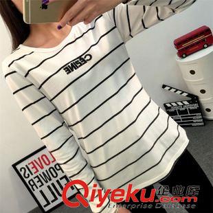 9月新款 2015秋季長袖T恤女裝新款 韓版圓領(lǐng)修身?xiàng)l紋打底衫上衣潮一件代發(fā)原始圖片2