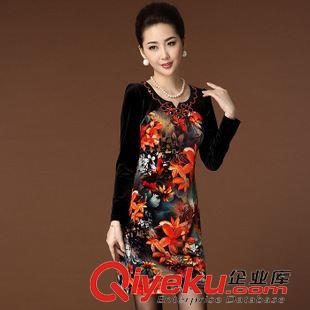 10區 2015秋季新款 印花釘珠加大碼媽媽裝 品牌氣質絲絨連衣裙原始圖片3