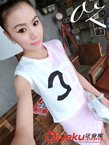 背心/小吊帶/打底衫 一件代發  夏裝休閑套裝兩件套女裝夏款拼色針織上衣加包裙顯瘦原始圖片2