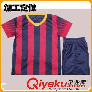 運動服套裝 廠家專業(yè)生產(chǎn)網(wǎng)眼球服，網(wǎng)球服，田徑服，壘球服等球服加工