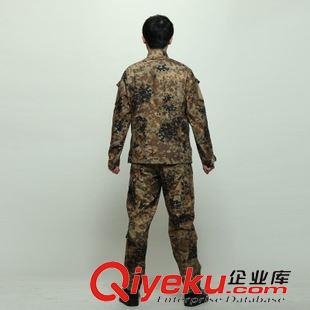 外貿(mào)迷彩 外軍雪漠高原迷彩服 荒漠野戰(zhàn)套裝 軍迷裝備戶外作訓(xùn)服CS作戰(zhàn)服原始圖片3