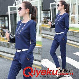 8月25日 2015秋冬新款女裝修身顯瘦長(zhǎng)袖紅唇印花大擺收腰連衣裙