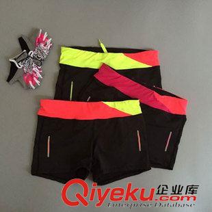 健身短褲 女子超輕運(yùn)動(dòng)短褲 網(wǎng)眼褲打底褲可搭配無內(nèi)襯 速干排汗透氣跑步褲