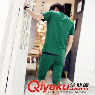 套裝專區 丹杰仕男裝時尚精品 男式短袖修身V領T恤 韓版純棉七分褲套裝 男原始圖片2