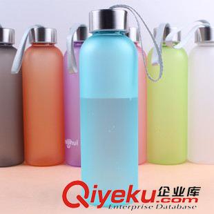 杯子 隨手杯 糖果色隨手水杯 塑料密封防漏水壺 透明便攜學(xué)生杯個(gè)性杯子