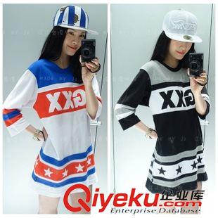 4月 15號(hào)新款 15夏新款香港代購新款 Fing**xx 星星條紋寬松短袖中長款T恤 女
