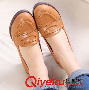 1月{dy}期新品 2015春季新款學院流行雕花女鞋日系甜美洛麗塔中跟粗跟單鞋批發