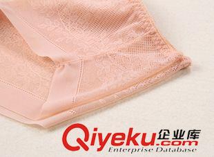 6月28日新品 【帥孜】全透視無痕透氣蕾絲中腰三角褲 女士抗菌抑菌性感內(nèi)褲原始圖片3