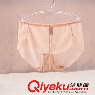 全部產(chǎn)品 【帥孜】全ts無痕透氣蕾絲中腰三角褲 女士kj抑菌性感內(nèi)褲