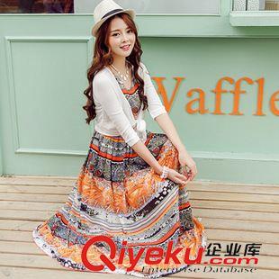 春季連衣裙 2015春季新款波西米亞沙灘長裙 修身印花雪紡V領(lǐng)無袖連衣裙 爆版